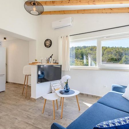 Holiday Home Likva - Sutivan - Island Of Brac المظهر الخارجي الصورة
