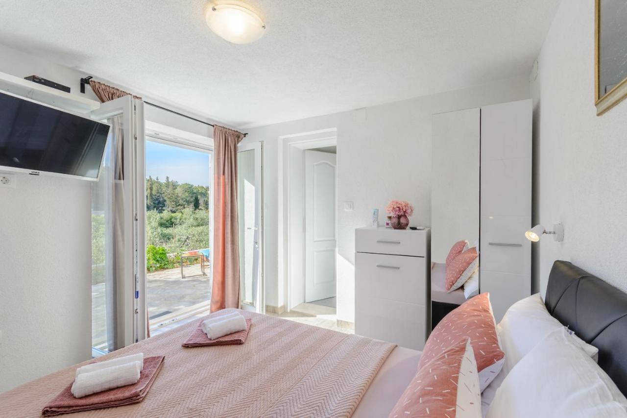Holiday Home Likva - Sutivan - Island Of Brac المظهر الخارجي الصورة