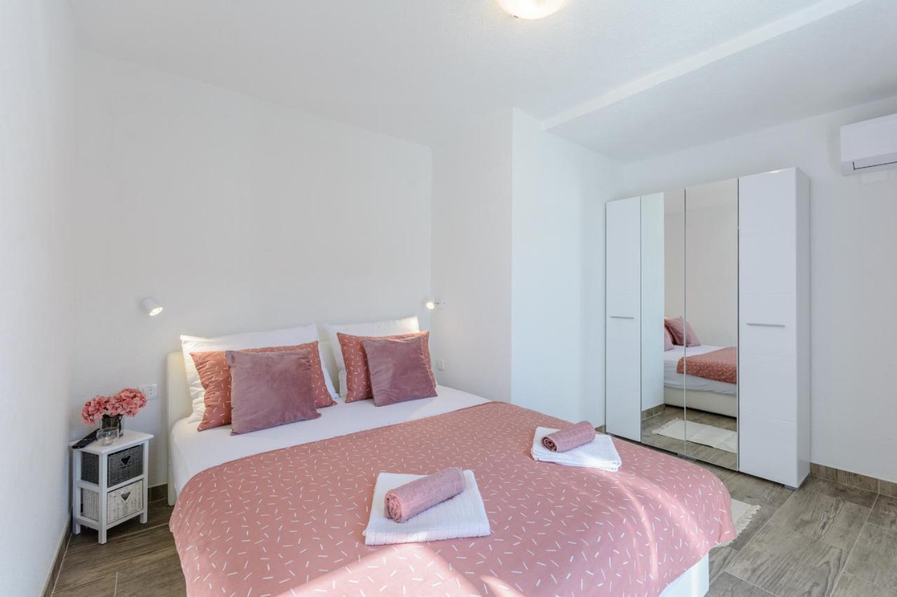Holiday Home Likva - Sutivan - Island Of Brac المظهر الخارجي الصورة